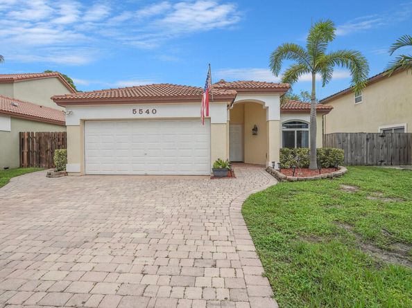 5540 NW 51st Avenue, Coconut Creek FL 33073