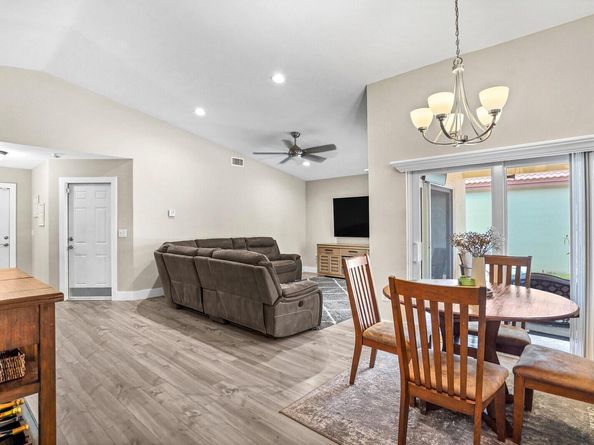 5540 NW 51st Avenue, Coconut Creek FL 33073