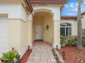 5540 NW 51st Avenue, Coconut Creek FL 33073