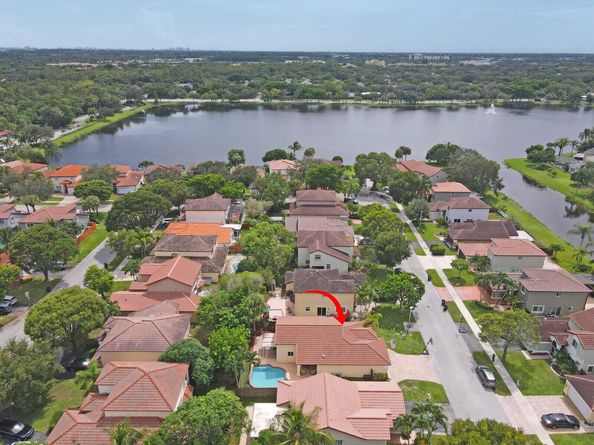 5540 NW 51st Avenue, Coconut Creek FL 33073