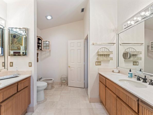 22584 Esplanada Circle W, Boca Raton FL 33433