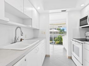 3050 NE 48th St 309, Fort Lauderdale FL 33308
