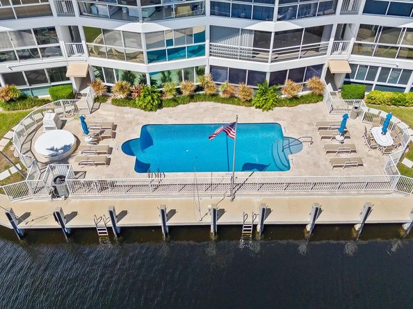 3050 NE 48th St 309, Fort Lauderdale FL 33308