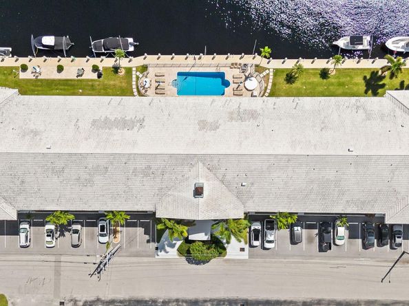 3050 NE 48th St 309, Fort Lauderdale FL 33308