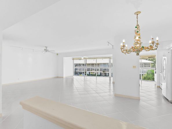 3050 NE 48th St 309, Fort Lauderdale FL 33308