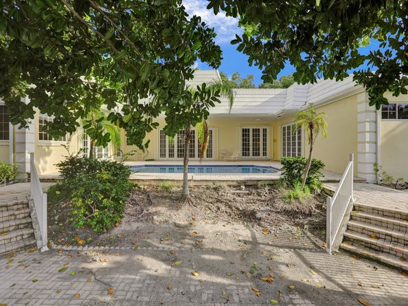 40 Compass Isle, Fort Lauderdale FL 33308