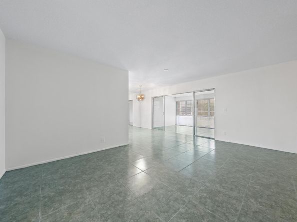 2638 E Gately Drive E 45, West Palm Beach FL 33415