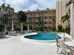 2145 Pierce St 101, Hollywood FL 33020