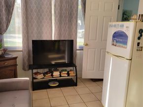 2145 Pierce St 101, Hollywood FL 33020