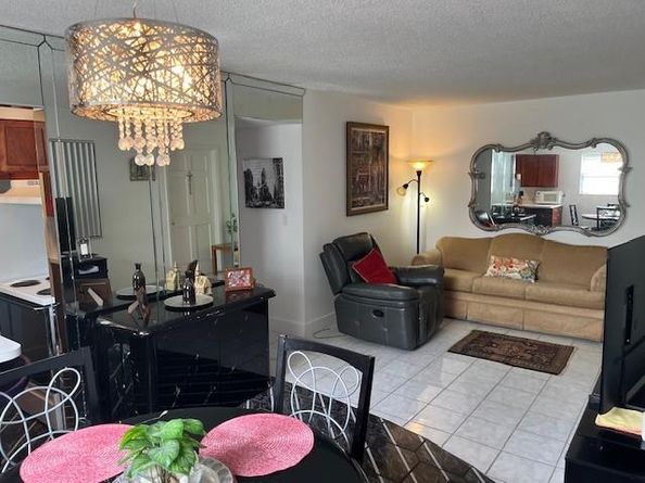 2145 Pierce St 101, Hollywood FL 33020