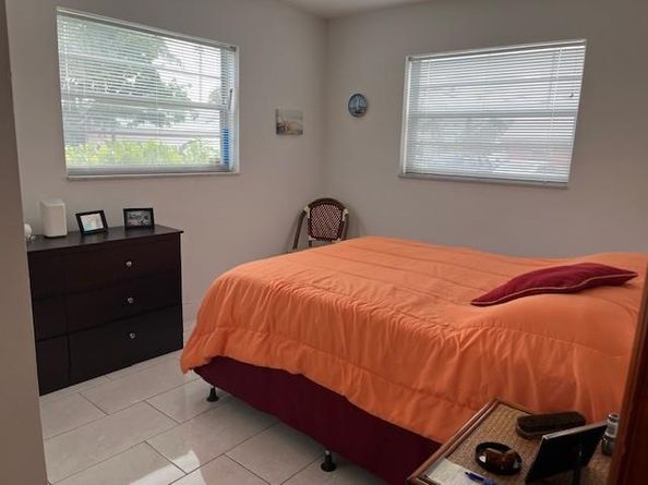 2145 Pierce St 101, Hollywood FL 33020