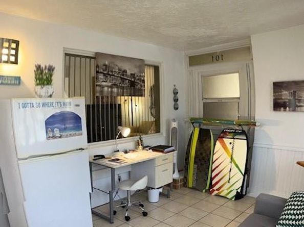 2145 Pierce St 101, Hollywood FL 33020