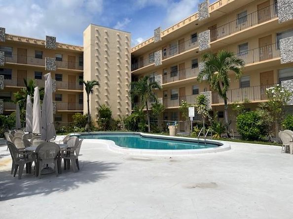 2145 Pierce St 101, Hollywood FL 33020