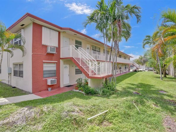 2915 Plunkett St 5D, Hollywood FL 33020
