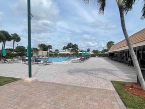 178 Lake Susan Lane, West Palm Beach FL 33411