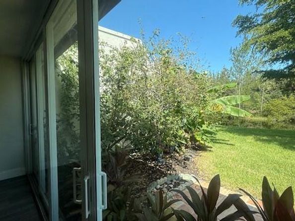 178 Lake Susan Lane, West Palm Beach FL 33411