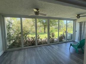 178 Lake Susan Lane, West Palm Beach FL 33411