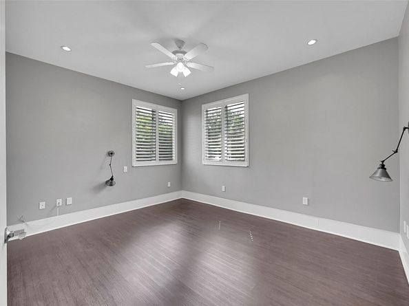 704 SW 16th St, Fort Lauderdale FL 33315