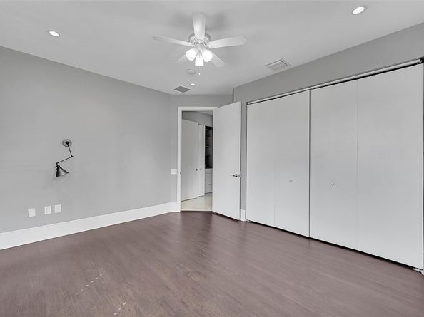 704 SW 16th St, Fort Lauderdale FL 33315