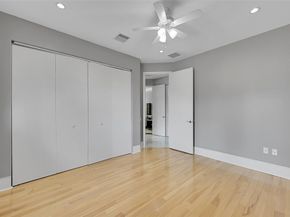 704 SW 16th St, Fort Lauderdale FL 33315