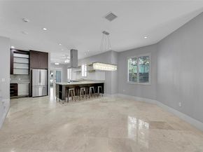 704 SW 16th St, Fort Lauderdale FL 33315