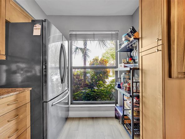 3084 S Oakland Forest Dr 1403, Oakland Park FL 33309