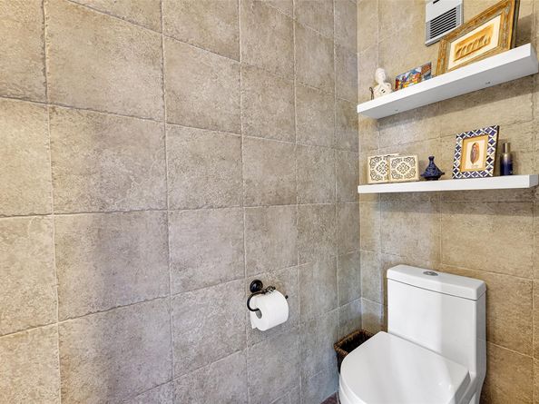 3084 S Oakland Forest Dr 1403, Oakland Park FL 33309