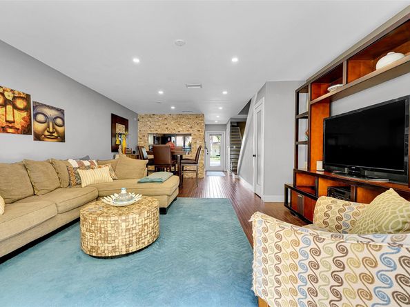 3084 S Oakland Forest Dr 1403, Oakland Park FL 33309