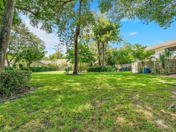 3084 S Oakland Forest Dr 1403, Oakland Park FL 33309