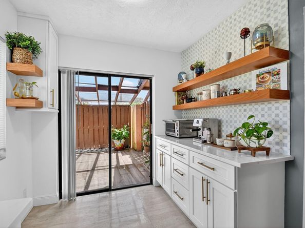 5331 Fountains Drive S 5331, Lake Worth FL 33467