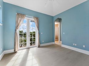 285 SE 6th Avenue J, Delray Beach FL 33483