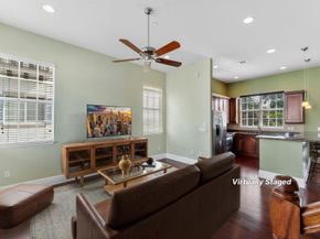 285 SE 6th Avenue J, Delray Beach FL 33483