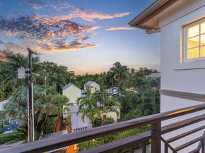 285 SE 6th Avenue J, Delray Beach FL 33483