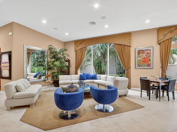 4233 Imperial Club Lane, Lake Worth FL 33449