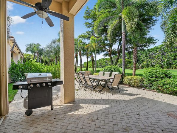 4233 Imperial Club Lane, Lake Worth FL 33449