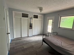 815 SW 10th Terrace 15V, Hallandale Beach FL 33009