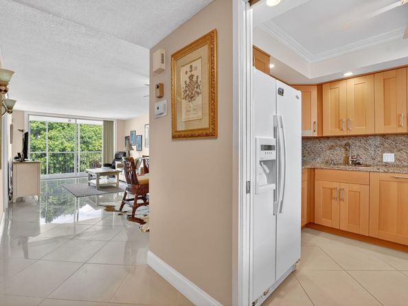 3000 S Course Drive 604, Pompano Beach FL 33069