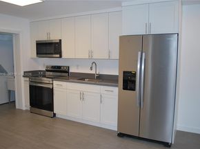 3641 NE 1st Terrace, Oakland Park FL 33334