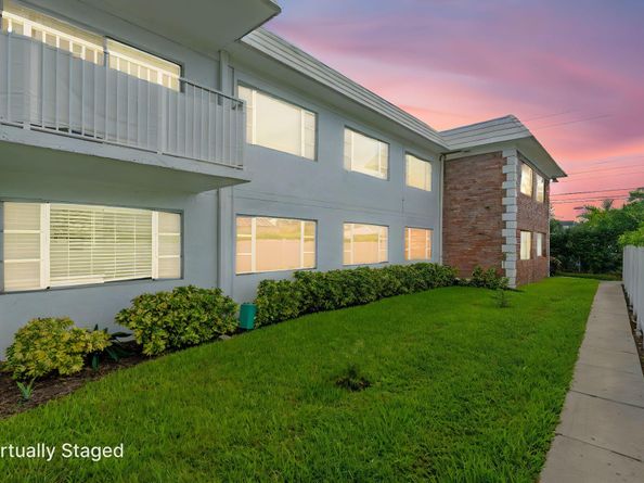 418 S Cypress Road 128, Pompano Beach FL 33060