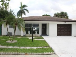 907 18th Avenue N, Lake Worth Beach FL 33460
