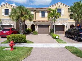 10348 Wellington Parc Drive, Wellington FL 33449