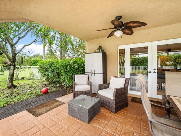 7604 Lexington Ln, Parkland FL 33067
