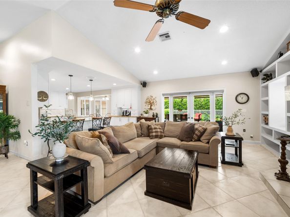 7604 Lexington Ln, Parkland FL 33067