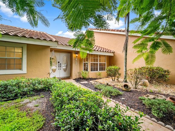 7604 Lexington Ln, Parkland FL 33067