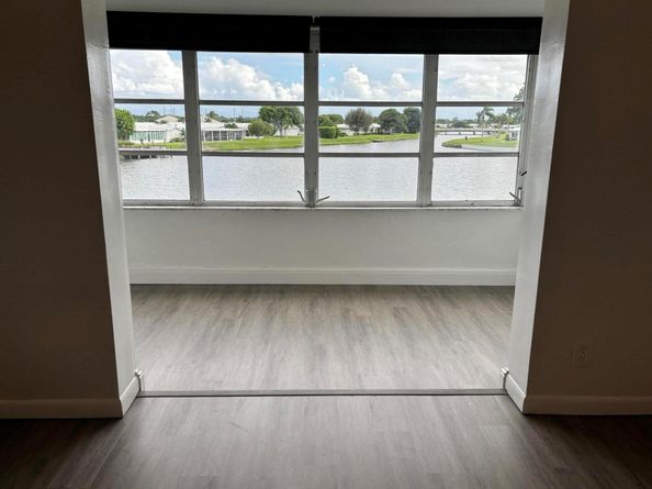 1112 Lake Terrace 207, Boynton Beach FL 33426
