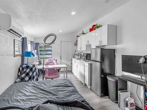3380 NW 8th Place, Lauderhill FL 33311