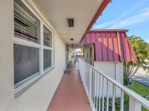 12012 Greenway Circle S 205, Royal Palm Beach FL 33411