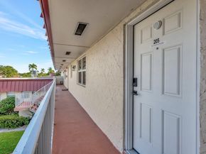 12012 Greenway Circle S 205, Royal Palm Beach FL 33411