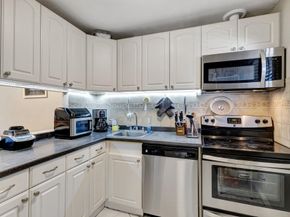 12012 Greenway Circle S 205, Royal Palm Beach FL 33411