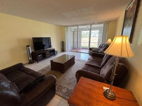 901 Cypress Ter 103, Pompano Beach FL 33069